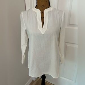Vineyard Vines beautiful tunic top. Like new!